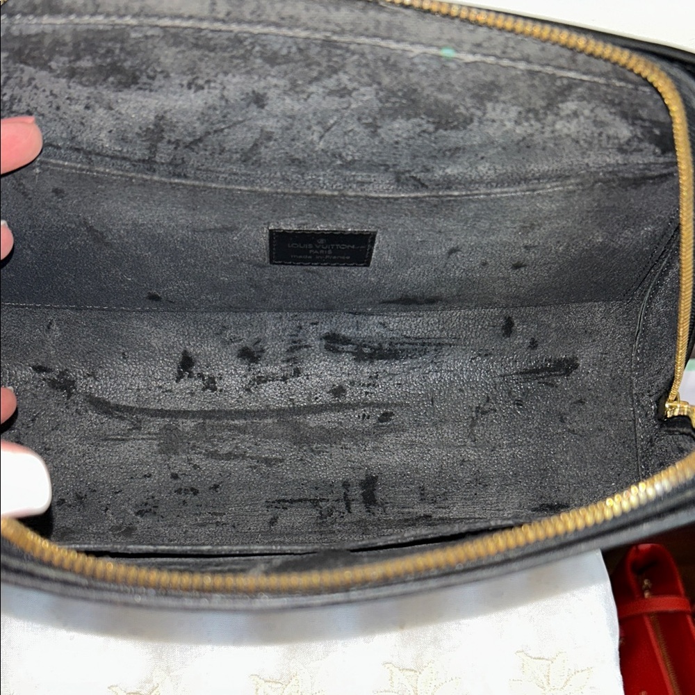 Louis Vuitton Black Leather Pouch with Gold Details - Picture 8 of 16